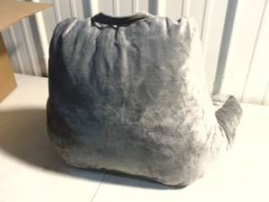 Oeko-Tex Reading Pillow Gray