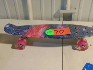 22 Inch Mini Cruiser Retro Skateboard