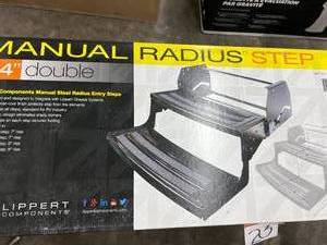 lot 23 image: MANUAL RADIUS STEP
