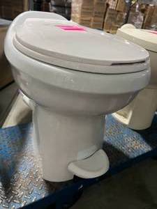 lot 95 image: THETFORD CAMPERTRAILERRV TOILET