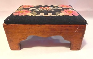lot 53 image: Vintage Hand Made Foot Stool with Floral Embroidered Top
