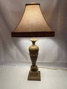 lot 55 image: Ornate Ceramic Table Lamp