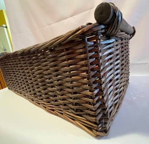 lot 64 image: Wicker Basket with Two Embroidered Pillows