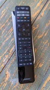 lot 28 image: Bose Soundtouch 300 Sound Bar