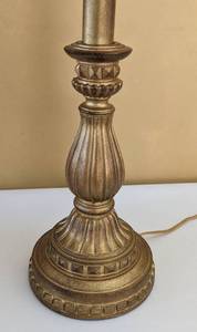 lot 49 image: Pair of Decorative Gold Table Lamps