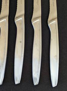 lot 255 image: Henckels Stainless Steel Steak Knife Set