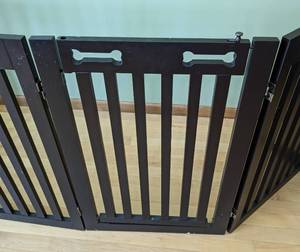 lot 271 image: Freestanding Dog Gate with Walkthrough Door