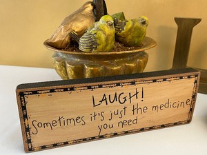 lot 155 image: Fun Home Decor Grouping