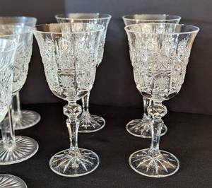 lot 299 image: Assorted Vintage Fancy Wine Glasses