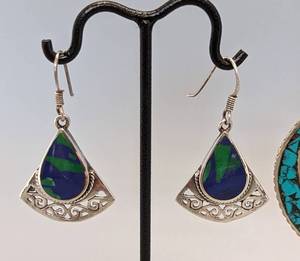lot 283 image: Assorted Sterling Silver and Stone Earrings