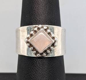 lot 284B image: Carol Felley Rose Quartz Sterling Silver Ring