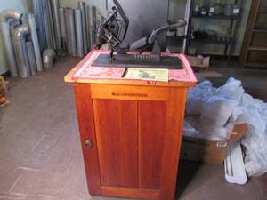 Excelsior printing press with manua...