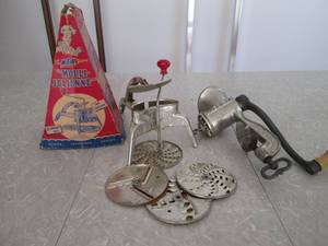 Vintage Mouli Julienne slicer juice...