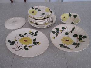 Blue.Ridge serving ware.set...