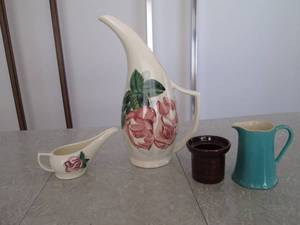 Lot of Redwing stoneware...