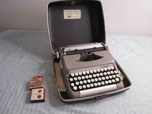 Smith Corona Sterling typewriter in...