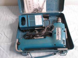 Makita cordless drill in a case...
