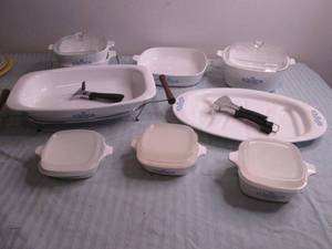 Lot of Corning ware serving dishes...