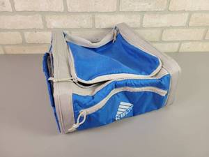 lot 529 image: KELTY Camping Sink