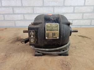lot 594 image: Kingston-Connely Dual Shaft Electric Motor - Tested and Runs - See Description for Specs