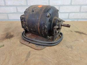 lot 595 image: General Electric Motor - Tested and Runs - See Description for Specs