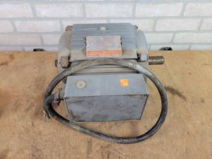 lot 635 image: General Electric Motor - 3HP, 230V, 1PH, 3475 RPM, 1.125 Shaft - NO SHIPPING