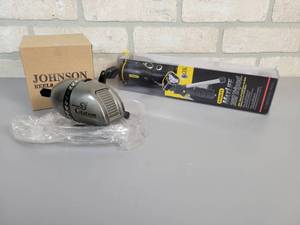 lot 666 image: NEW IN BOX - Johnson Citation 10 Spincast Fishing Reel and NEW Stanley MaxLife LED Tripod Work Light - Model No. 95-112