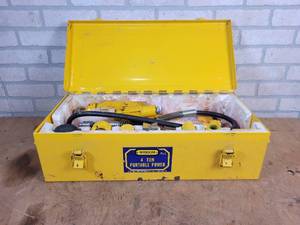 lot 684 image: WISDOM 4-Ton Portable Power Set - Model 20PP402 - NO SHIPPING