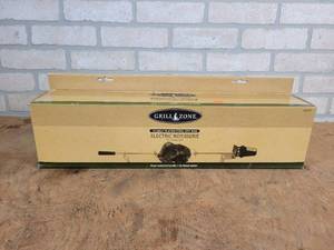 lot 688 image: NEW IN BOX - Grill Zone Electric Rotisserie - Fits Most Gas Grills - Model No. 106707