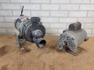 lot 697 image: (2) Electric Motors - Untested (No Cords  Bad Cord) - See Description for Specs - NO SHIPPING