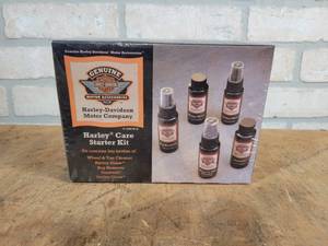 lot 712 image: NEW  SEALED Harley Davidson Starter Care Kit