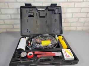 lot 720 image: Drive Time Highway Emergency Kit - NO SHIPPING