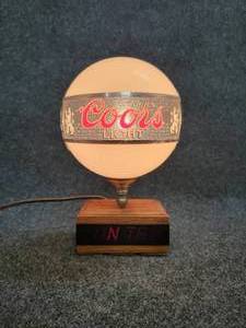 lot 197 image: Vintage Coors Light Bar Top Globe Light with On Tap Read-Out - WORKS