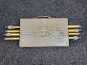 lot 225 image: Vintage WELT Safe-Lock Projector Stand with Telescoping Legs - Portable and Comes with Handle and Cast Aluminum Top