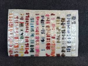 lot 256 image: Lot of Vintage Buttons in Baggies