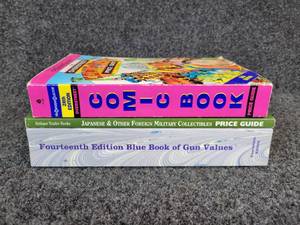 lot 271 image: Lot of (3) Price Guides - 14th Edition of Blue Book of Gun Values, Japanese & Other Foreign Military Collectibles, 28th Edition Overstreet Comic Book