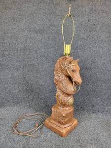 lot 322 image: Vintage Holland Mold Ceramic Hitching Post Horse Lamp with Brass Harp - NO SHIPPING