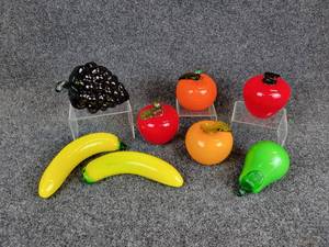 lot 368 image: Lot of (8) Pieces of Glass Fruit