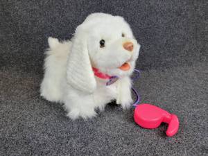 lot 379 image: FurReal Friend Electronic Dog - Tested & Works