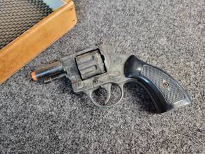 lot 109A image: Vintage RRM .22 Double-Action Revolver Starter Pistol