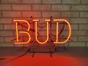 lot 23 image: Vintage BUD Neon Light - WORKS - NO SHIPPING