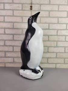 lot 24 image: Vintage 23 Blow Mold Penguin - 1988