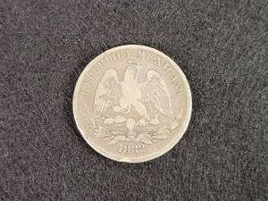 lot 49 image: 1882 Republic of Mexico 90% Silver 50 Centavos Coin