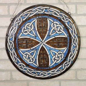 lot 116 image: Stained Glass Wall Hanging - Approx. 18 Diameter