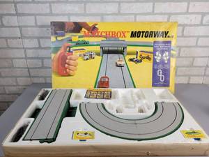 lot 413 image: 1967 MATCHBOX Motorway NO. 12 - Slot Car Set w Original Box - Incomplete