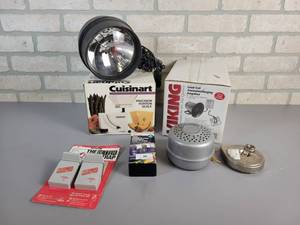lot 433 image: Cuisinart Kitchen Scale, Horn Speaker, Mouse Traps and More