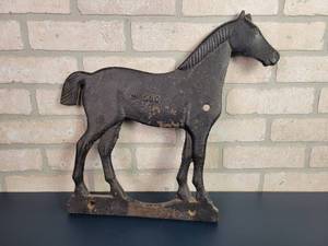 lot 2191 image: Dempster Mill Mfg. Co. Windmill Weight - ca. 1900 - Short Tail Horse Version