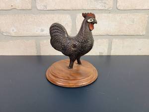 lot 2230 image: Antique Cast Iron Rooster Bank