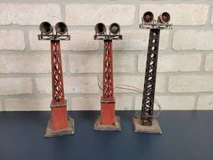 lot 2235 image: (3) MARX O-Scale Tin Train Floodlight Towers
