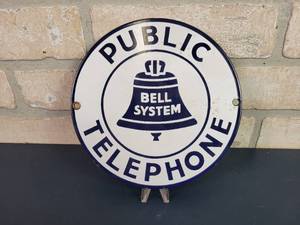 lot 2254 image: Vintage Porcelain BELL SYSTEM Public Telephone Sign - 7 Diameter